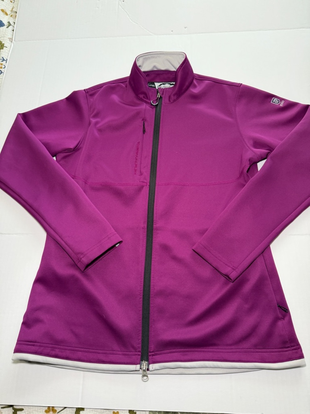 Women’s Magenta Utility Softshell Jacket - Full Zip